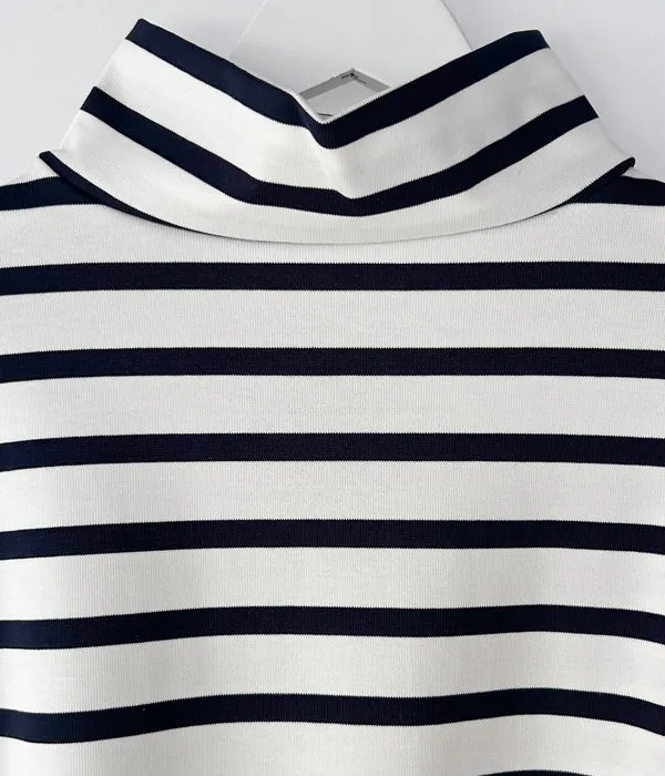 INTERIM/HYPER BIG SUVIN GIZA BASQUE HIGH NECK BORDER SHIRT (WHT/NVY)